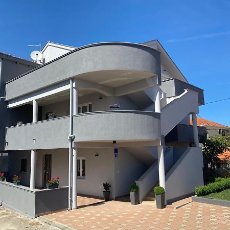 Apartments Nada Sukosan Ngoại thất bức ảnh