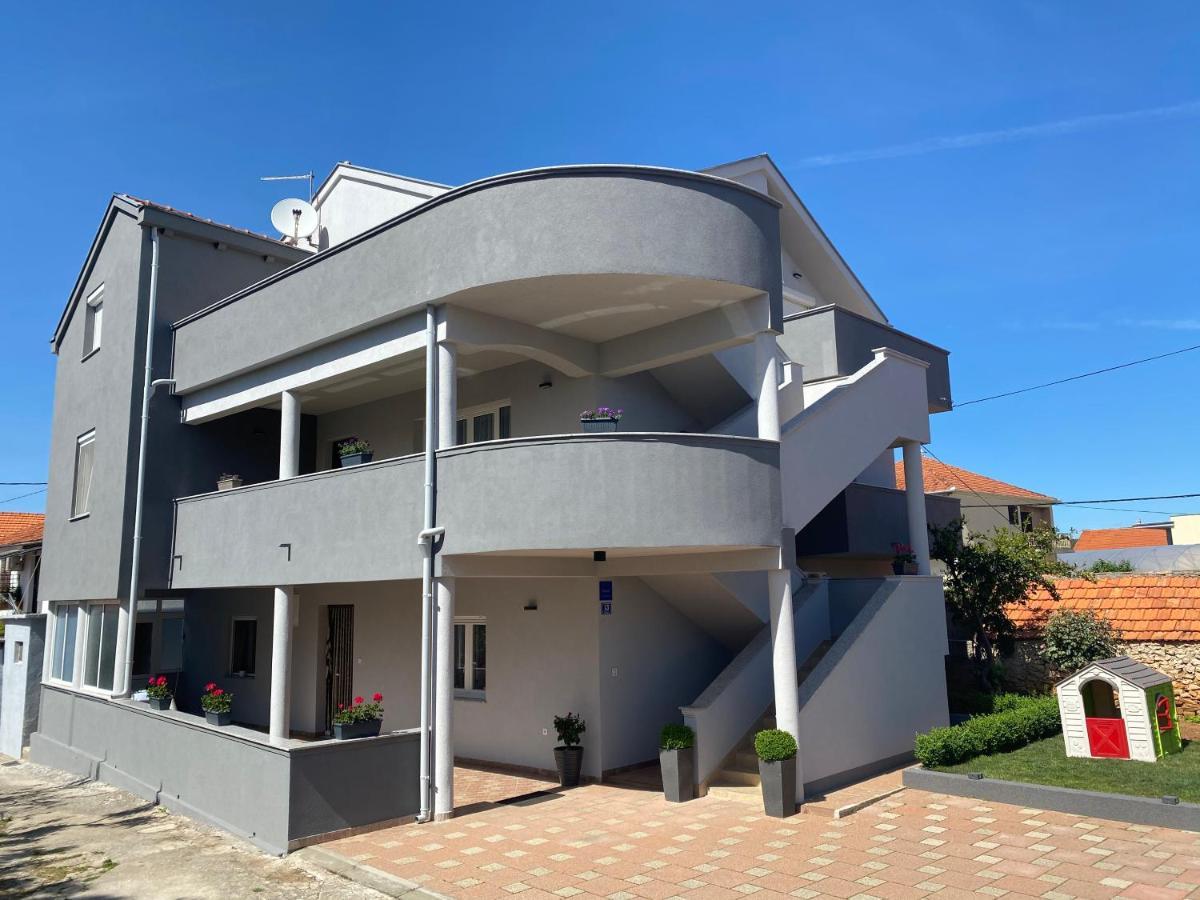 Apartments Nada Sukosan Ngoại thất bức ảnh