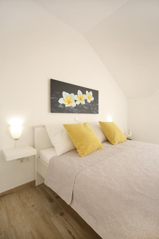 Apartments Nada Sukosan Ngoại thất bức ảnh