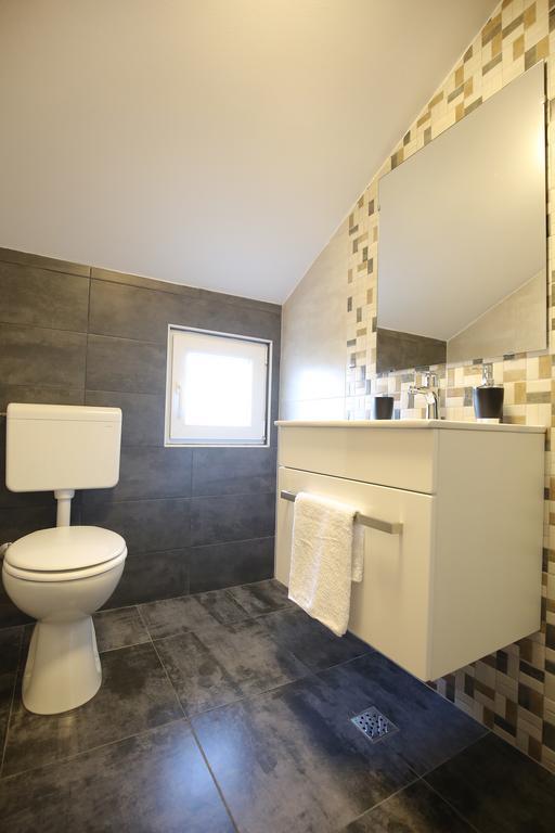 Apartments Nada Sukosan Ngoại thất bức ảnh