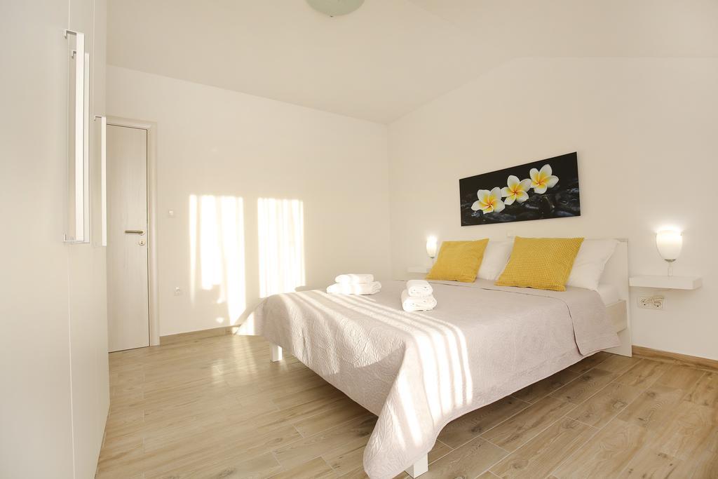 Apartments Nada Sukosan Ngoại thất bức ảnh