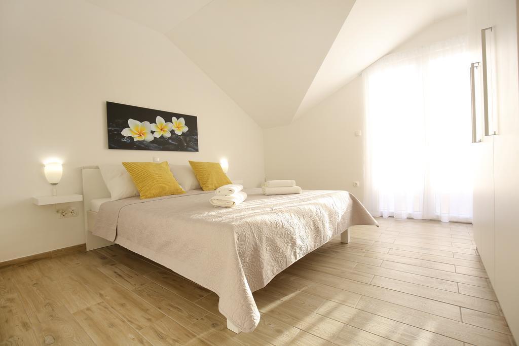 Apartments Nada Sukosan Ngoại thất bức ảnh