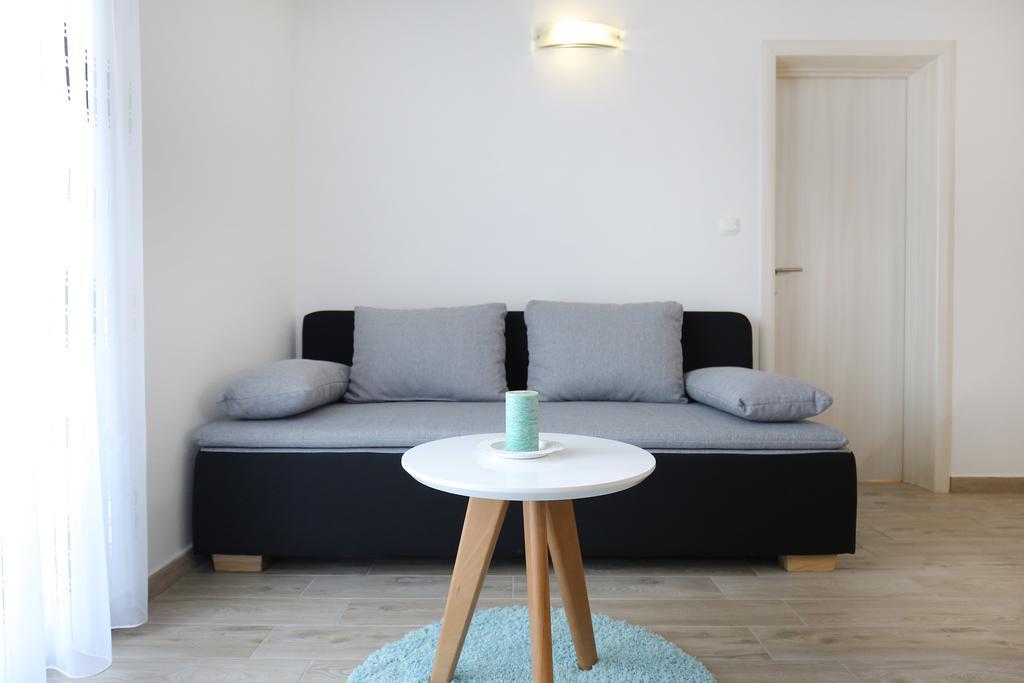 Apartments Nada Sukosan Ngoại thất bức ảnh