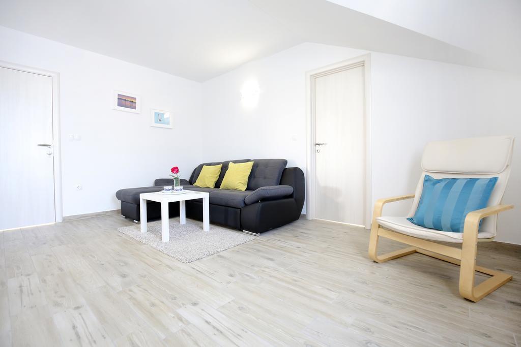 Apartments Nada Sukosan Ngoại thất bức ảnh